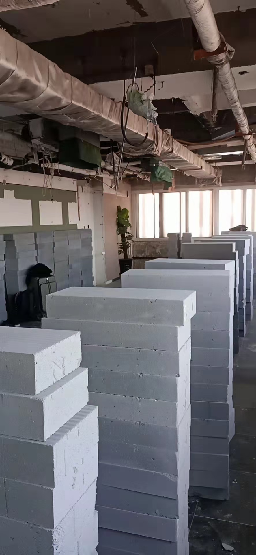 办公楼轻质砖隔墙参考